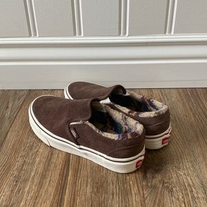 vans sherpa slip-ons size 8